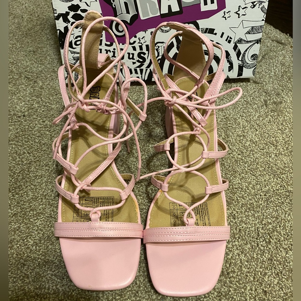 Pink Heels - Picture 3 of 3